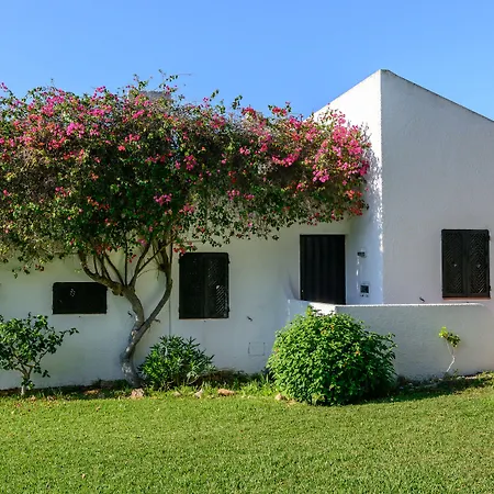 Resort Pedras Da Rainha 3*