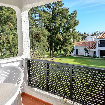 Pedras Da Rainha Resort