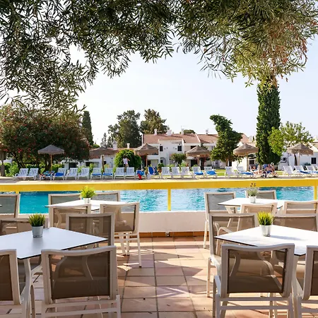 Resort Pedras Da Rainha 3*