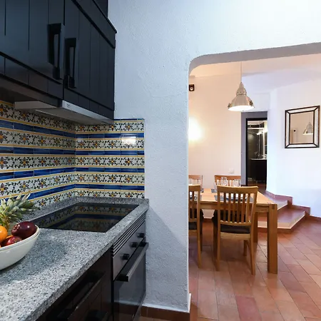 Pedras Da Rainha Resort