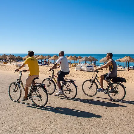 Semesteranläggning (resort) Pedras Da Rainha 3*