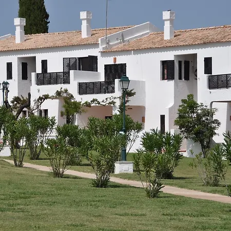 Resort Pedras Da Rainha 3*